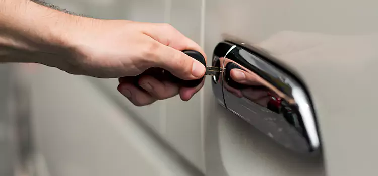 Why Choose Our Auto Locksmith Team in West St. Paul, MN?